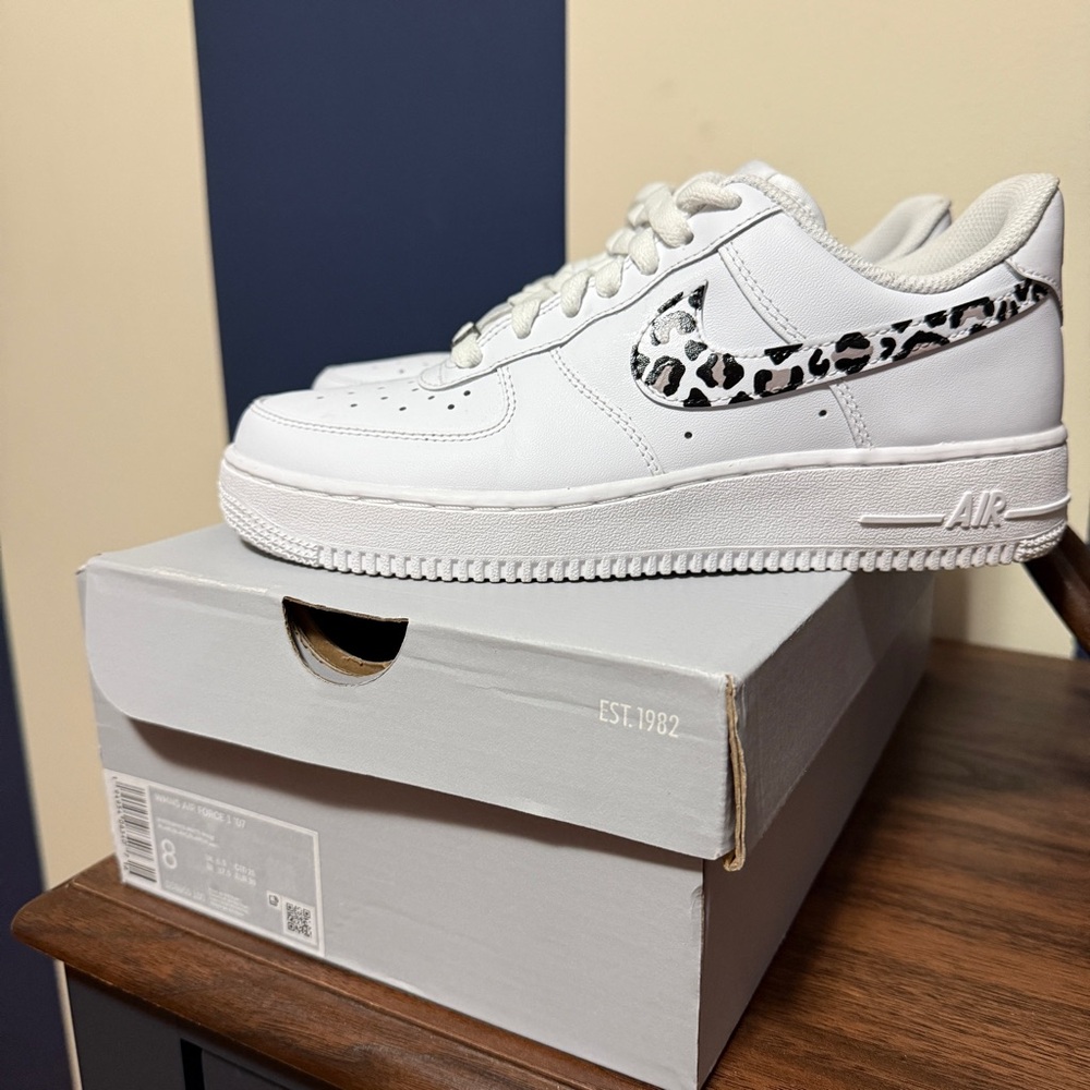 Nike Air Force 1